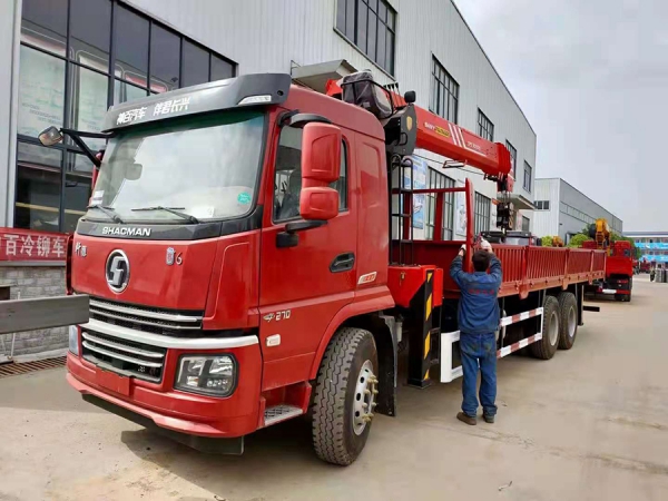 購車攻略:為什么要在國六標(biāo)準(zhǔn)實施前買隨車吊